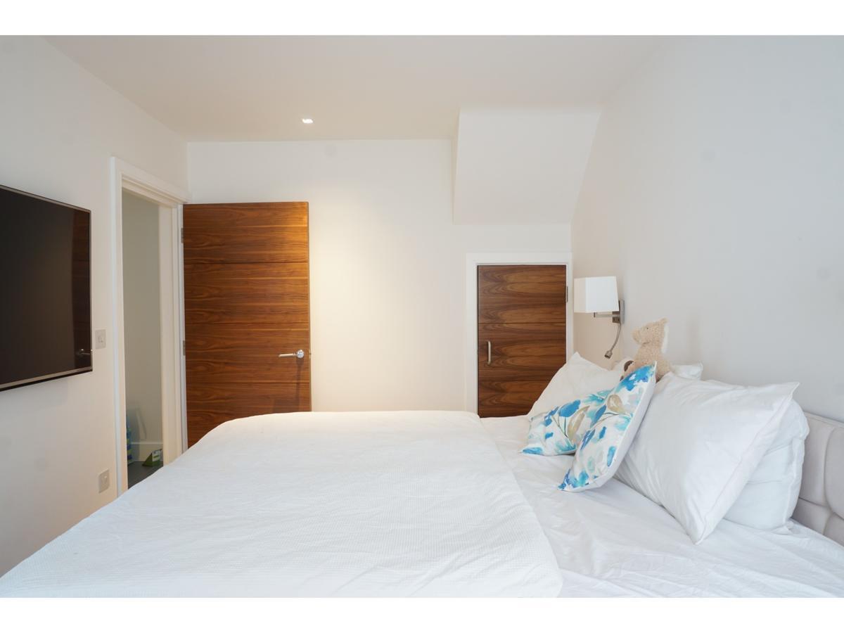 Modern, Spacious 2Br Flat In Oxford Luaran gambar